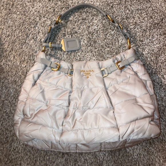 Prada bag - Picture 2 of 5